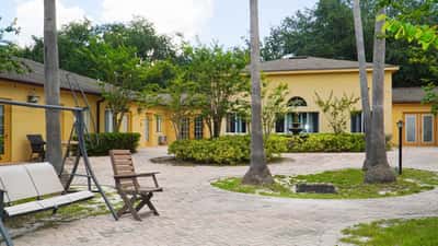 The Club at St. Cloud - Senior Living Facility