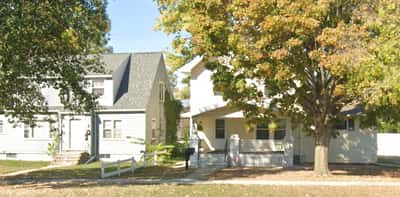 Right at Home In Home Care & Assistance - Senior Living Facility