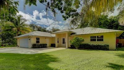 Coastal Quality Assisted Living - Senior Living Facility
