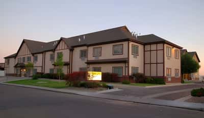 The Chateau at Sharmar Village - Senior Living Facility