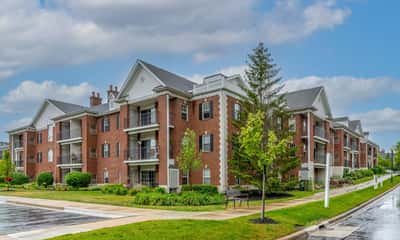 Waltonwood Twelve Oaks - Senior Living Facility