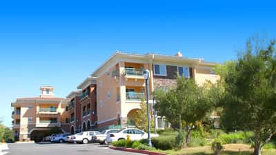 Atria Grand Oaks - Senior Living Facility
