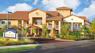 Atria Las Posas - Senior Living Facility