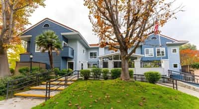 Crescent Oaks Memory Care - Senior Living Facility