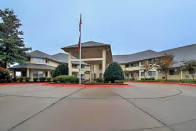 Holiday Andover Place - Senior Living Facility