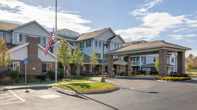 Holiday Kittery Estates - Senior Living Facility