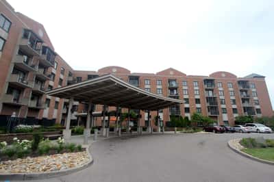 Marquette Senior Living - Senior Living Facility