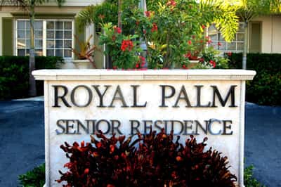 Royal Palm Senior Residence - Senior Living Facility