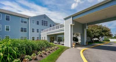 Diamond Ridge – A Provincial Senior Living Community - Senior Living Facility