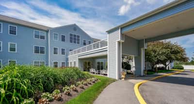 Diamond Ridge – A Provincial Senior Living Community - Senior Living Facility