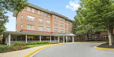 Weinberg Woods - Senior Living Facility