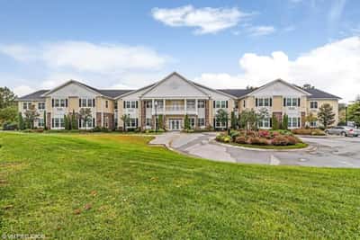 Cadence Huntersville by Cogir - Senior Living Facility
