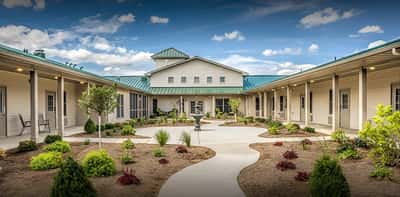 Carriage Crossing Senior Living of Arcola - Senior Living Facility