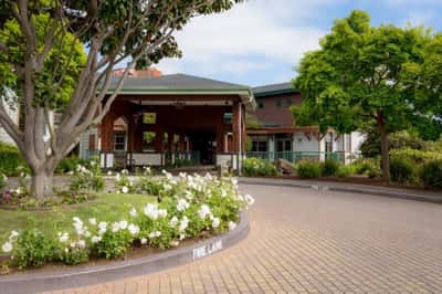 Cogir of Vallejo Hills - Senior Living Facility