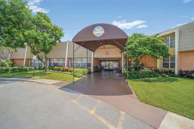 Cresthaven Senior Living - Senior Living Facility
