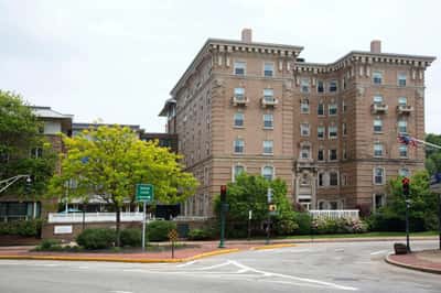 Evans Park at Newton Corner - Senior Living Facility