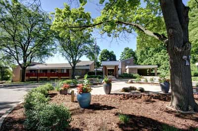 Hillside Terrace Senior Living - Senior Living Facility