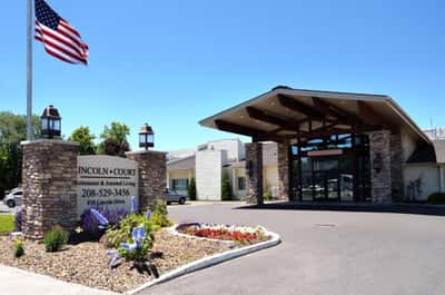 Lincoln Court Assisted & Senior Living - Senior Living Facility