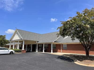 Summer Village Senior Living - Senior Living Facility