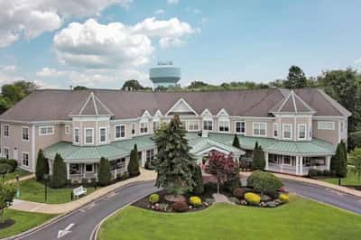 Sunrise of East Brunswick - Senior Living Facility