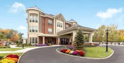 Sunrise of Summit - Senior Living Facility