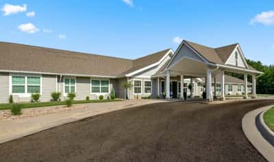 Legend Of Hutchinson - Senior Living Facility
