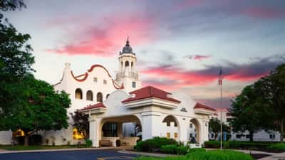 Oxford Vista Wichita - Senior Living Facility