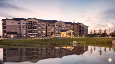 Oxford Villa Active Senior Apartments - Senior Living Facility