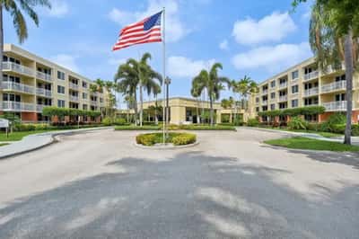 The Terraces at Hollywood - Senior Living Facility