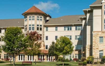 Wellstead Lodge and Place - Senior Living Facility