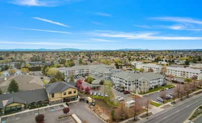 Stone Lodge Gracious Retirement Living - Senior Living Facility