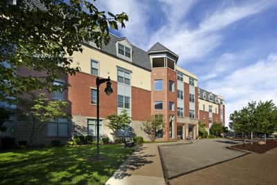 Carson Retirement Residence - Senior Living Facility