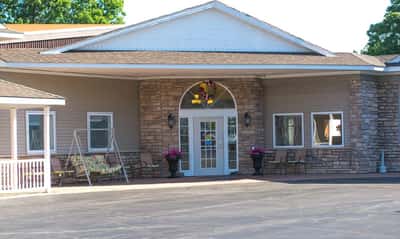 Clearview Lantern Suites - Senior Living Facility