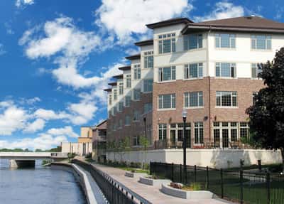 New Perspective Island Shores - Senior Living Facility