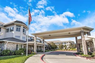 Pioneer Valley Lodge Gracious Retirement Living - Senior Living Facility