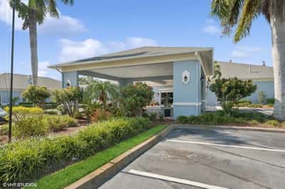 The Lynmoore at Lawnwood - Senior Living Facility