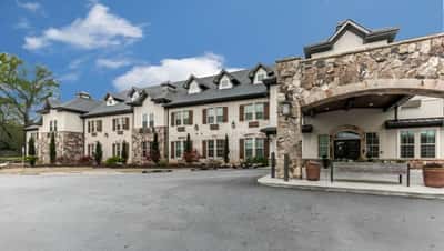 The Phoenix at Tucker - Senior Living Facility