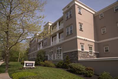 Symphony Square - Senior Living Facility