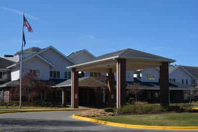 StoryPoint Grand Rapids West (Lincoln Square) - Senior Living Facility