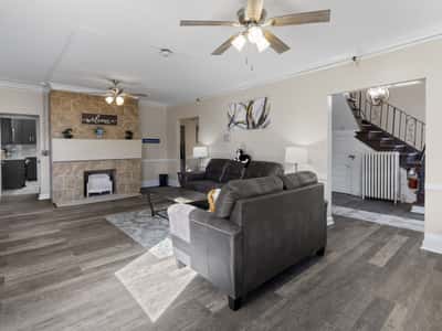 Kindred Living of Kenosha III - Senior Living Facility