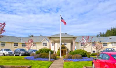 Lakeview Senior Living - Senior Living Facility