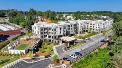 Eben Silver Town - Senior Living Facility