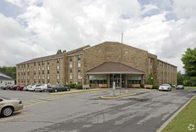 Holiday House Of Springfield - Senior Living Facility