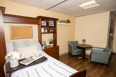 Meadowbrook Bolingbrook - Senior Living Facility