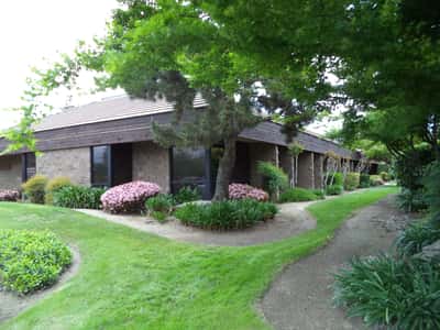 Evergreen Life Care Homes – Clovis - Senior Living Facility