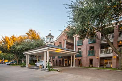 King’s Reserve Willowbrook - Senior Living Facility