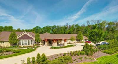 The Auberge at Brookfield - Senior Living Facility