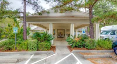 The Auberge at The Woodlands - Senior Living Facility