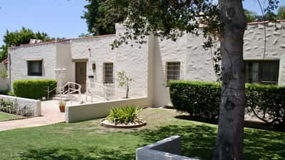 The Oaks of Pasadena - Senior Living Facility
