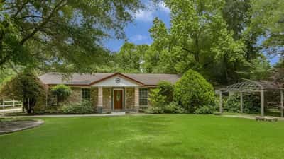 Acorn Ranch Assisted Living & Memory Care - Senior Living Facility